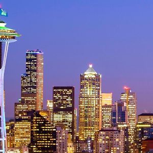 Astra Hotel, Seattle, A Tribute Portfolio Hotel By Marriott